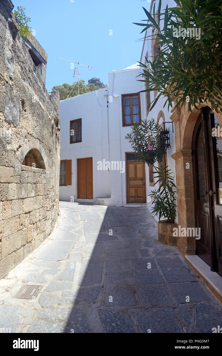 Straße in der griechischen Stadt, Lindos, Insel Rhodos, Griechenland Stockfoto