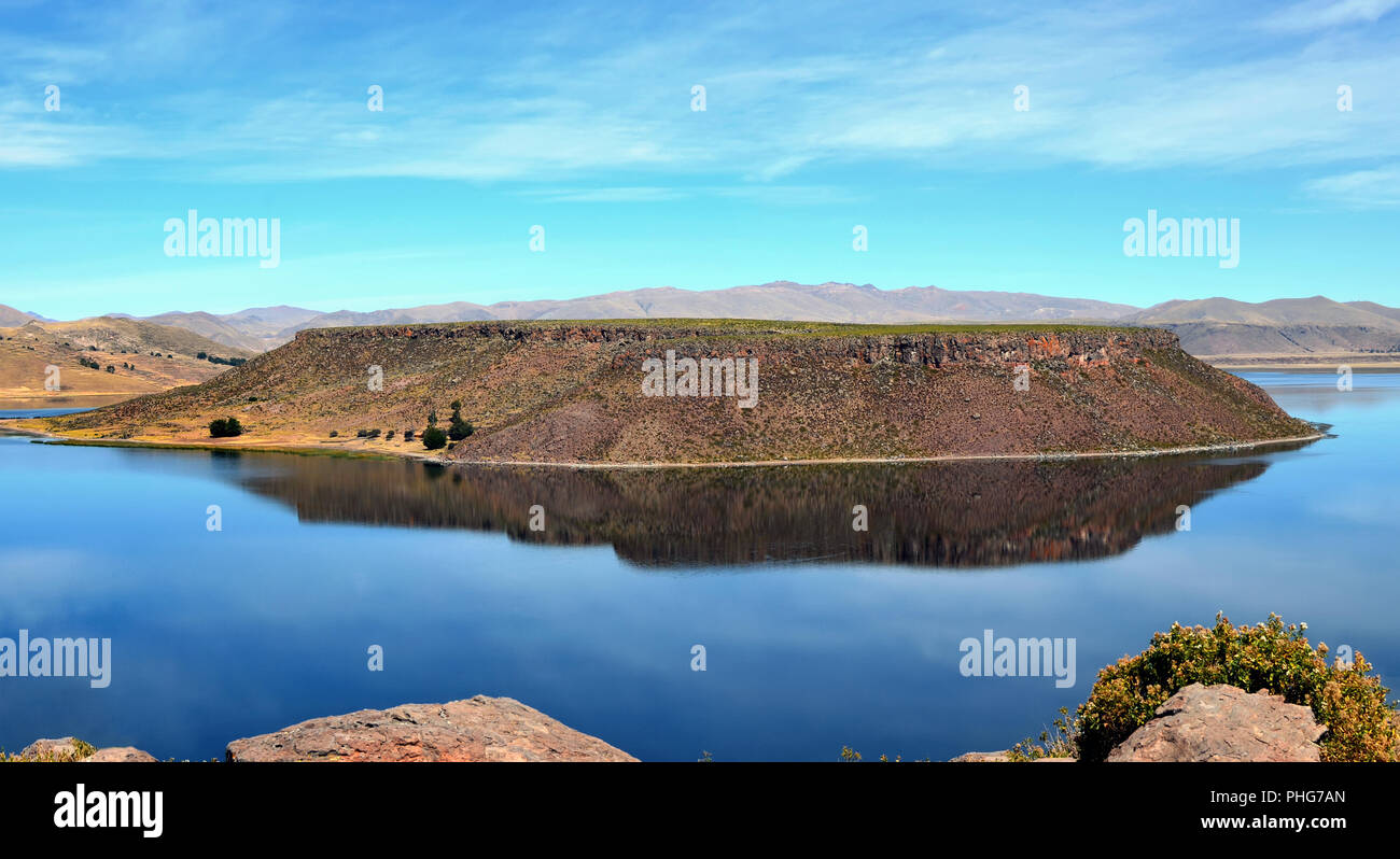 Insel im Peruanischen Umayo See Landschaft Stockfoto