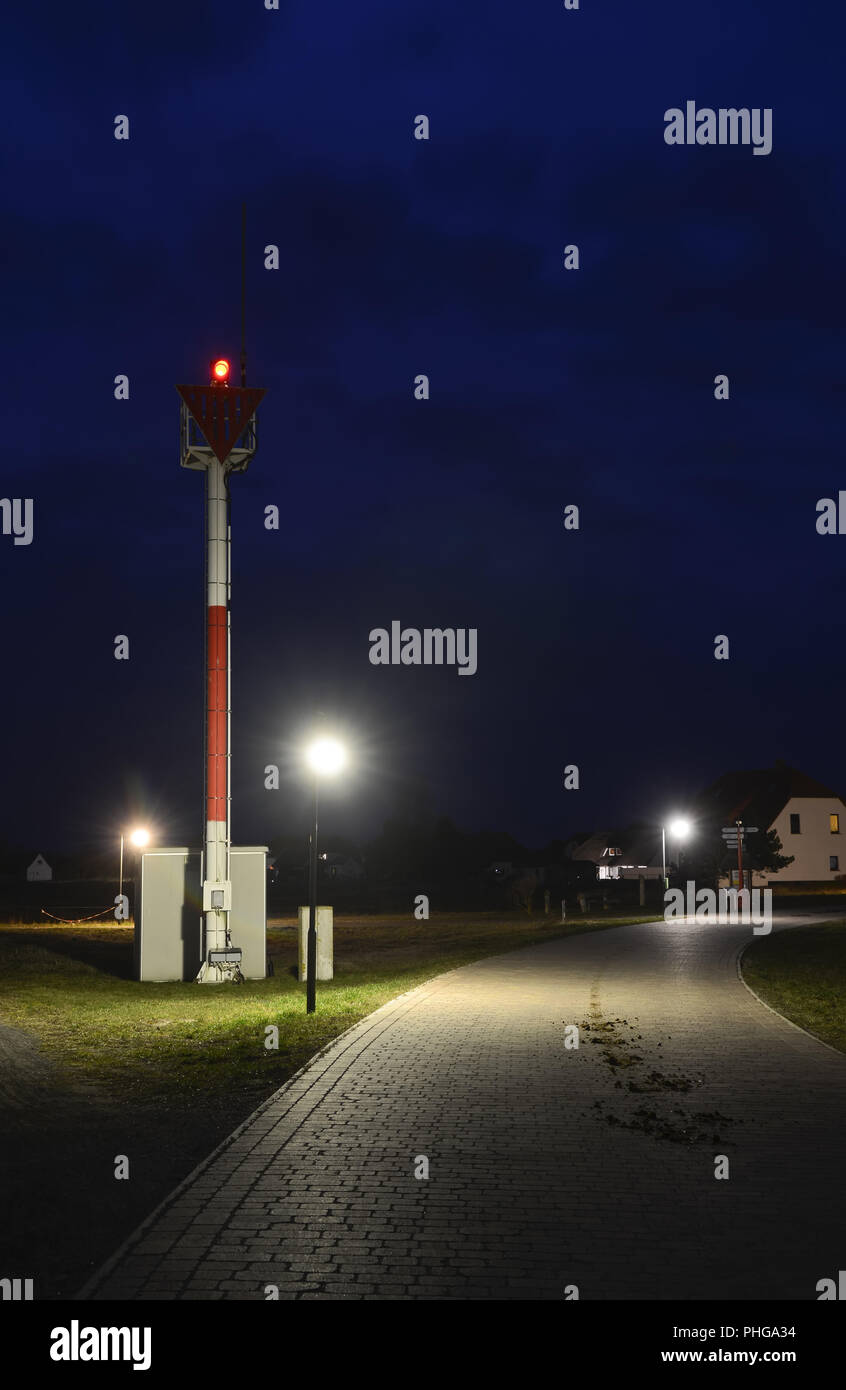 Straße in Hiddensee bei Nacht Stockfoto