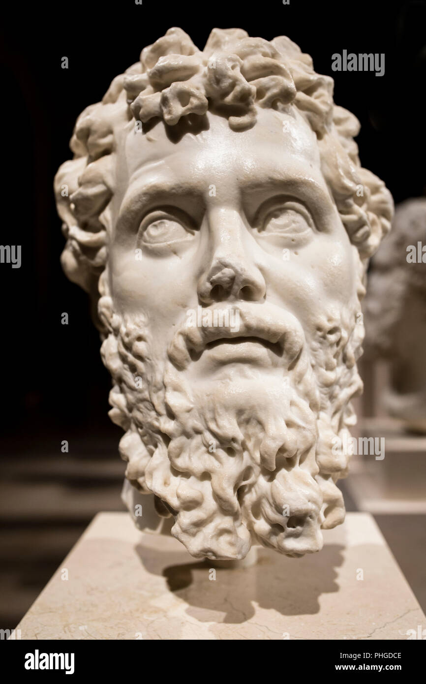 Madrid, Spanien - 11 November, 2017: Büste des Römischen Kaisers Septimius Severus im Nationalen Archäologischen Museum in Madrid Stockfoto