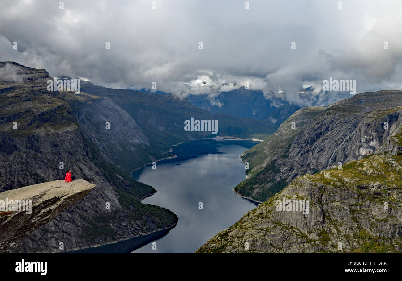 Trolltunga Wandern in Norwegen Stockfoto