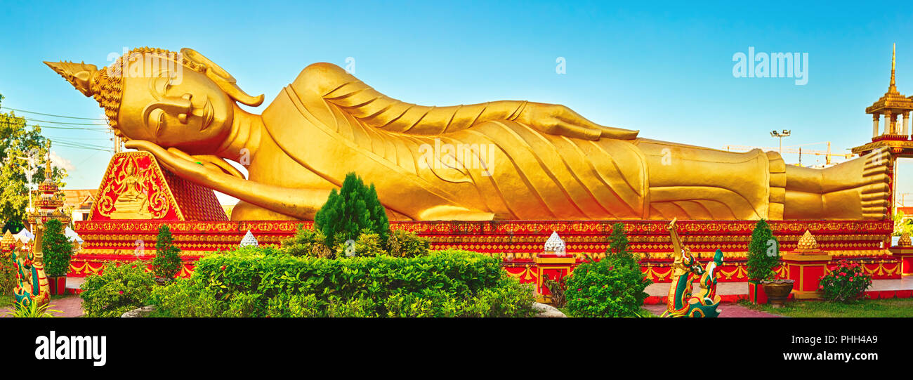 Reclning Buddha. Vientiane, Laos. Panorama Stockfoto
