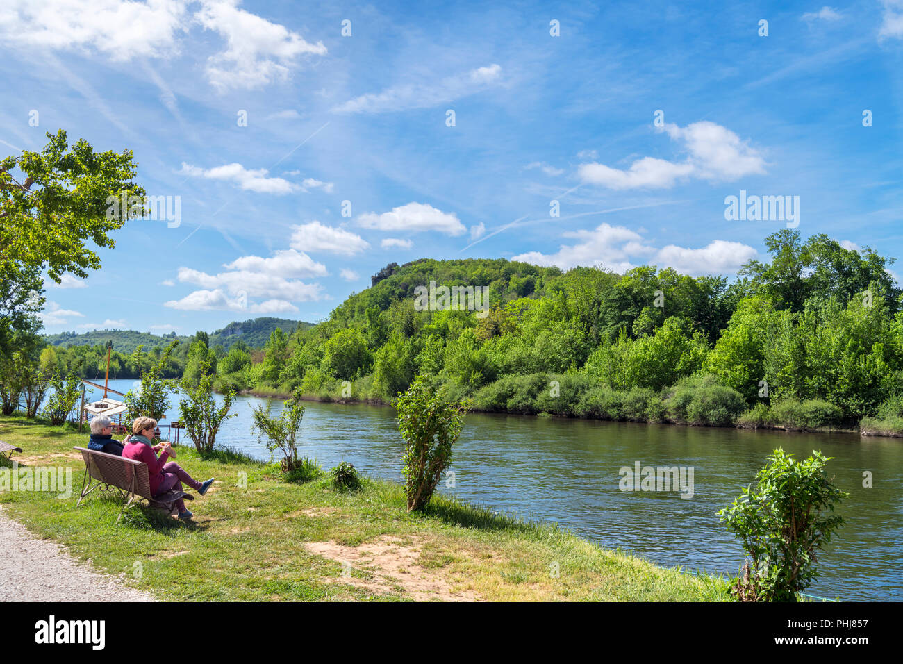Der Fluss Dordogn in La Roque Gageac, Dordogne, Frankreich Stockfoto