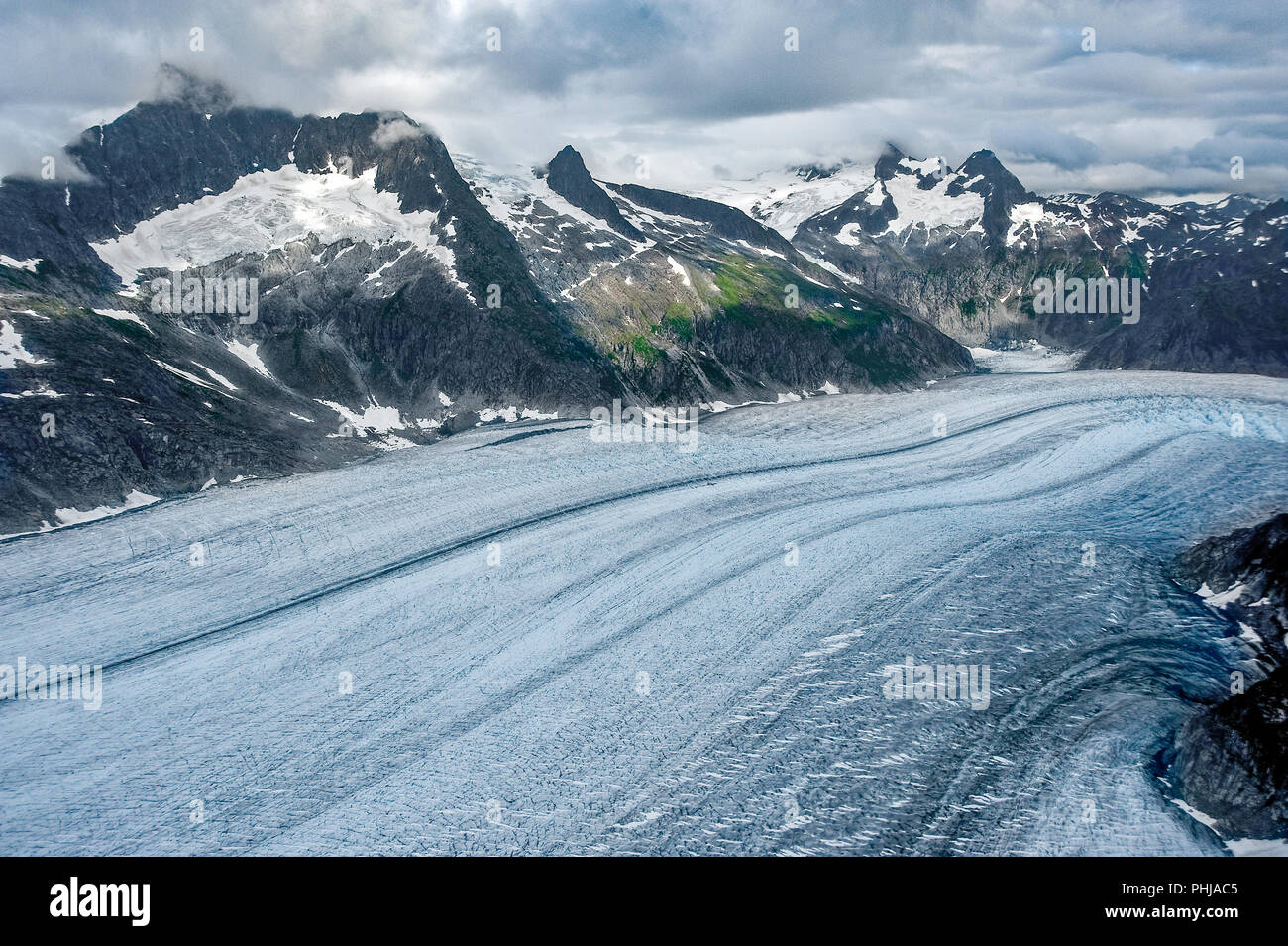 Juneau Alaska Kreuzfahrt Schiff Hubschrauber Tour Ausflug über die Gletscher und Berge des Juneau Icefield - toller Urlaub Reise für Alaska Touristen Stockfoto