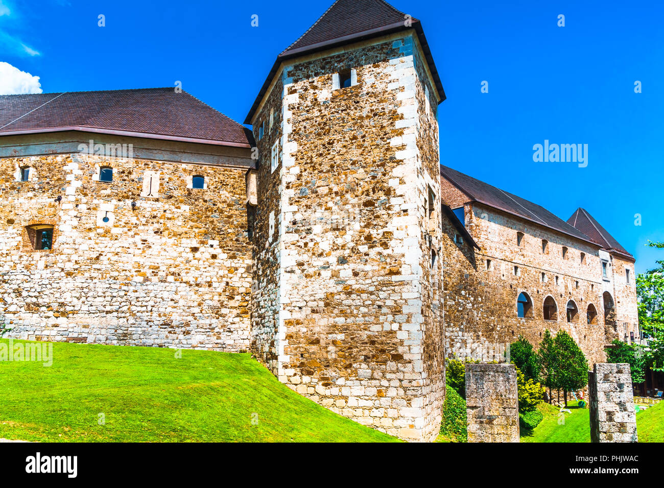 Mauern der mittelalterlichen Burg von Ljubljana - Slowenien Stockfoto
