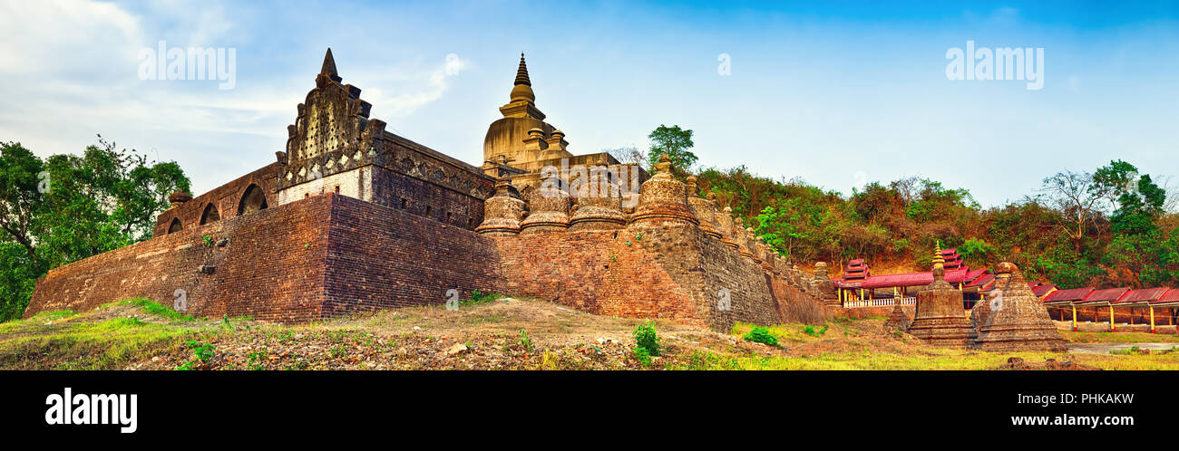 Shai - thaung Tempel in Mrauk U. in Myanmar. Hochauflösende panorama Stockfoto