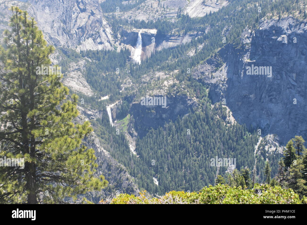 Wasser im Yosemite Stockfoto