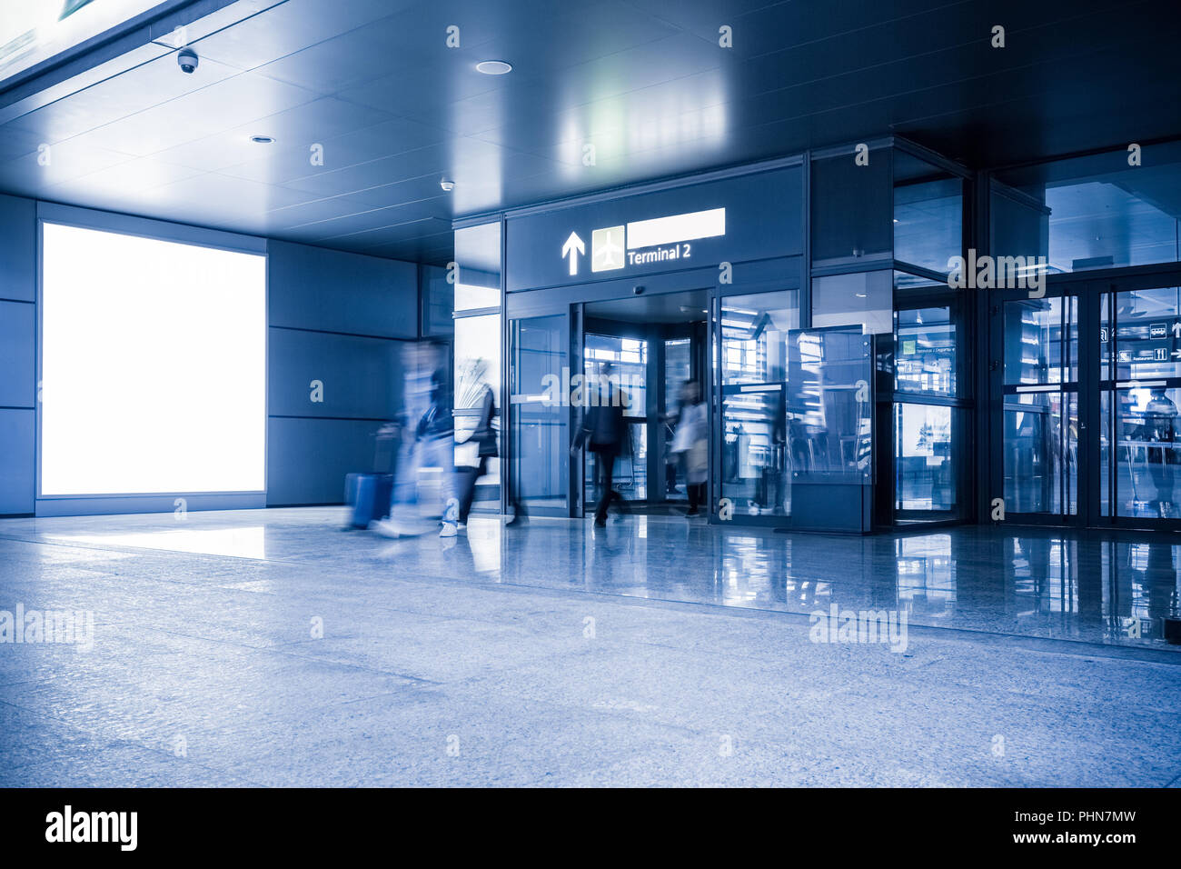 Leer Werbung Lampe im Flughafen Terminal Stockfoto