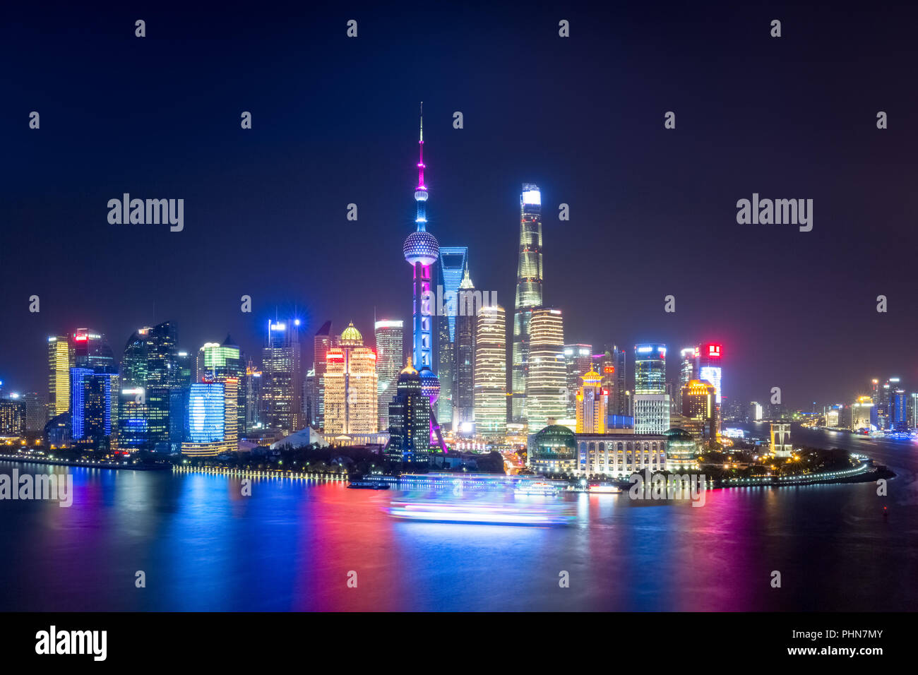 Charmante Shanghai bei Nacht Stockfoto