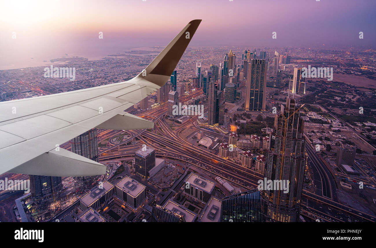 Dubai Luftaufnahme vom Flugzeug Stockfoto