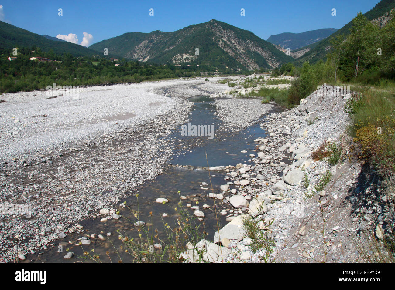 Erosion am Ufer des Var, Seealpen, Frankreich Stockfoto