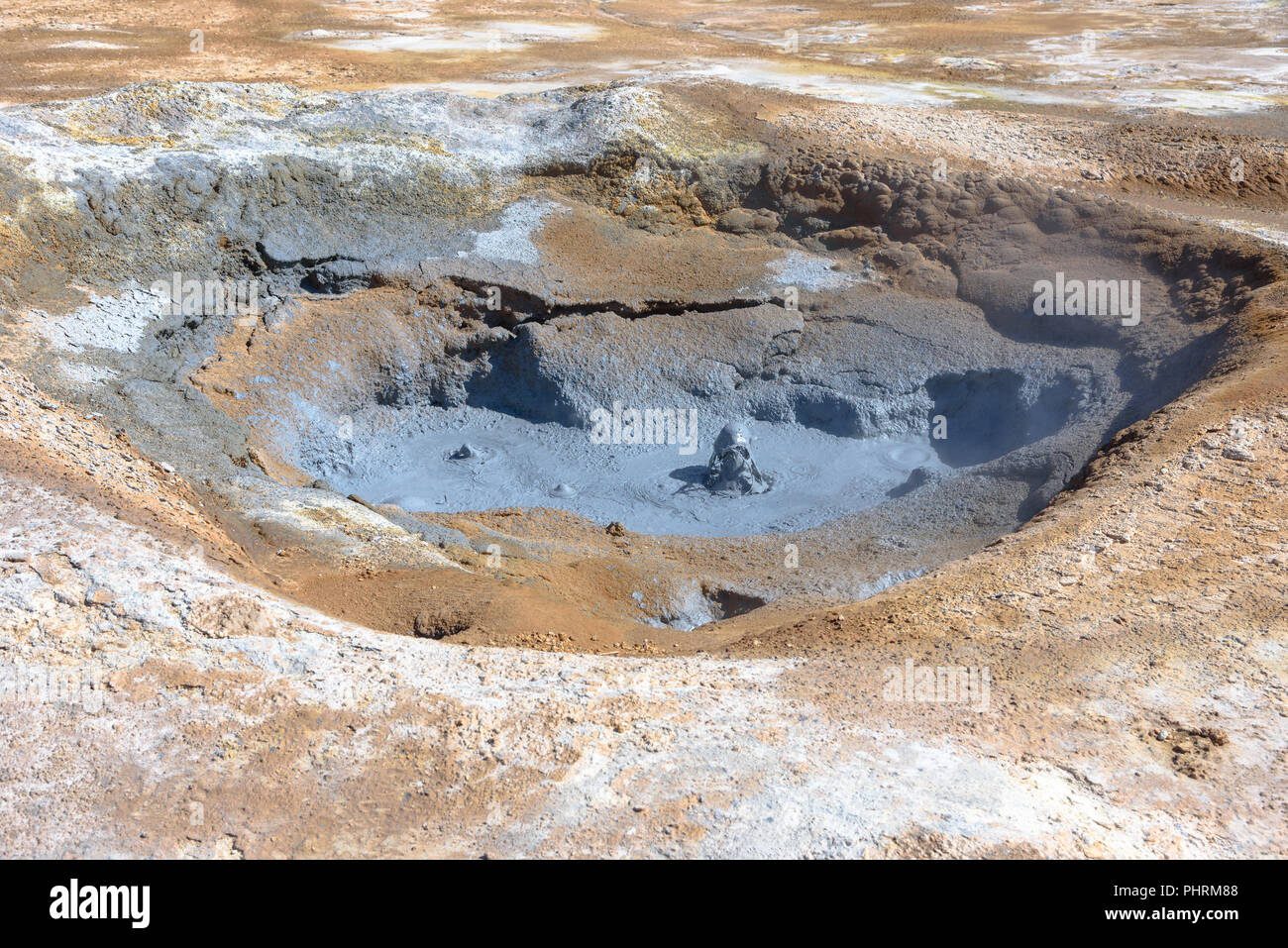 Kochender Schlamm am Hverir geothermie Spot im Norden Island Stockfoto