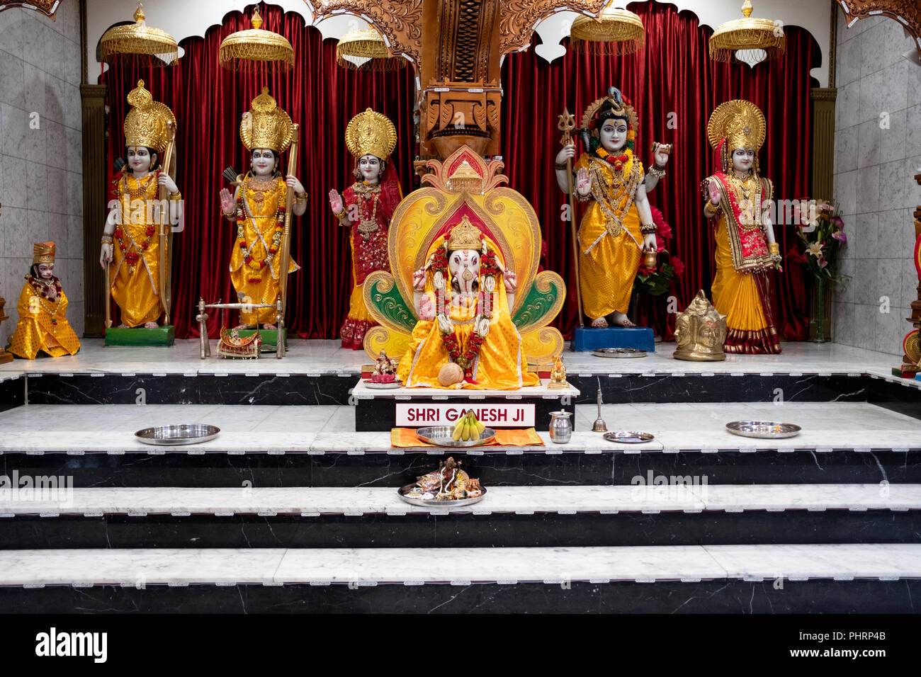 Eine Statue von Shri Ganesha Ji im Alter innerhalb der Geeta Tempel in der Corona, Queens, New York City Stockfoto