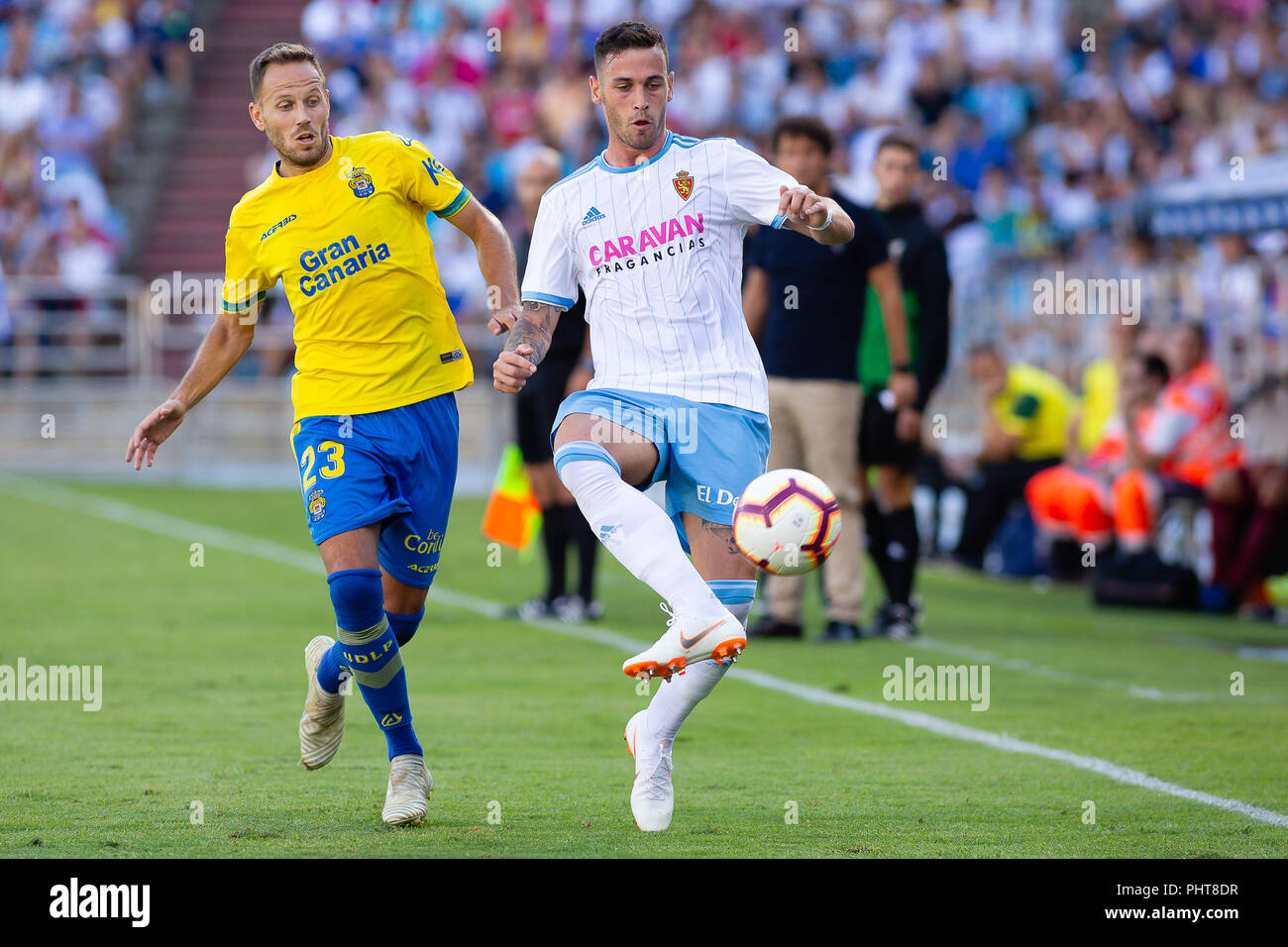 Zaragoza, Spanien. 01 Sep, 2018. Alvaro Vazquez von Real Saragossa (9) in Aktion während der Liga 1 | 2 | 3 zwischen Real Saragossa und UD Las Palmas im La Romareda. Das Match endete mit einem 1-1. Credit: Daniel Marzo/Pacific Press/Alamy leben Nachrichten Stockfoto