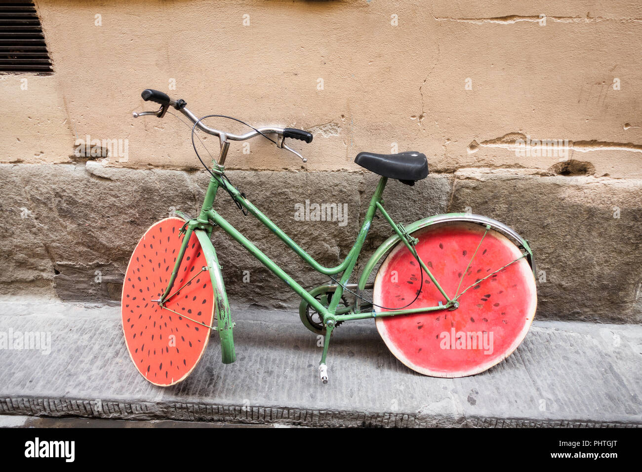 Eine artisticly lackiert Fahrrad in Florenz, Italien. Stockfoto