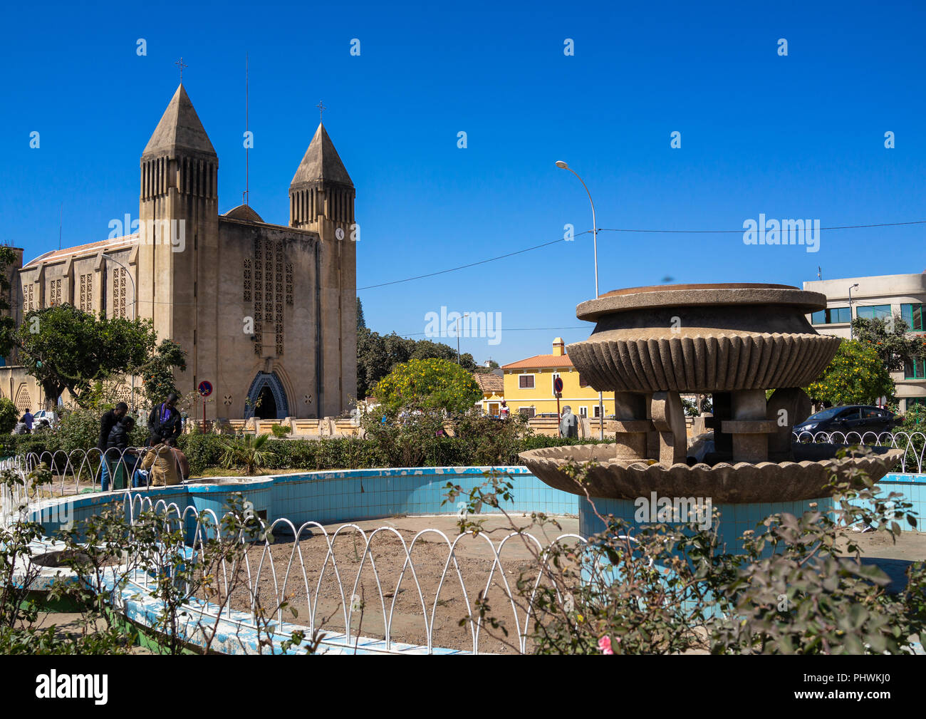 St. Joseph Kathedrale anf Brunnen, Huila Provinz, Lubango, Angola Stockfoto