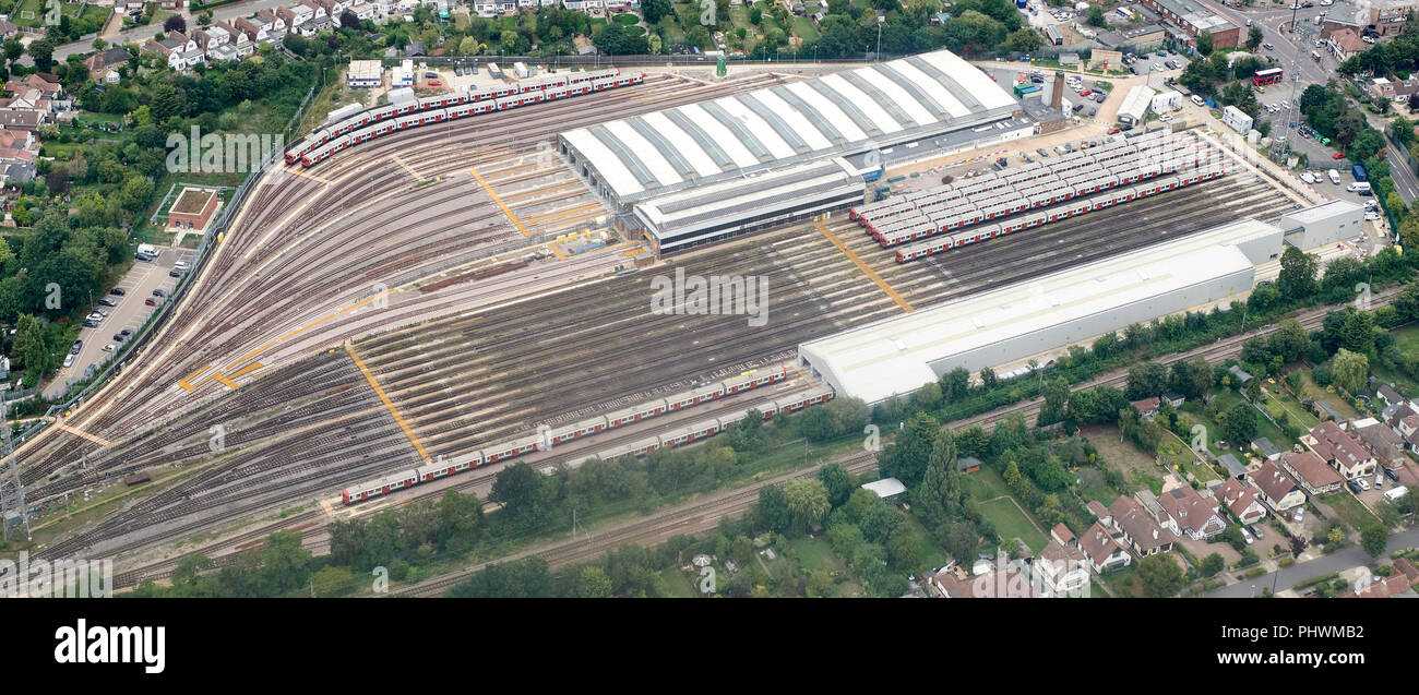 London Transport Depot an Upminster, South East England, Großbritannien, aus der Luft Stockfoto