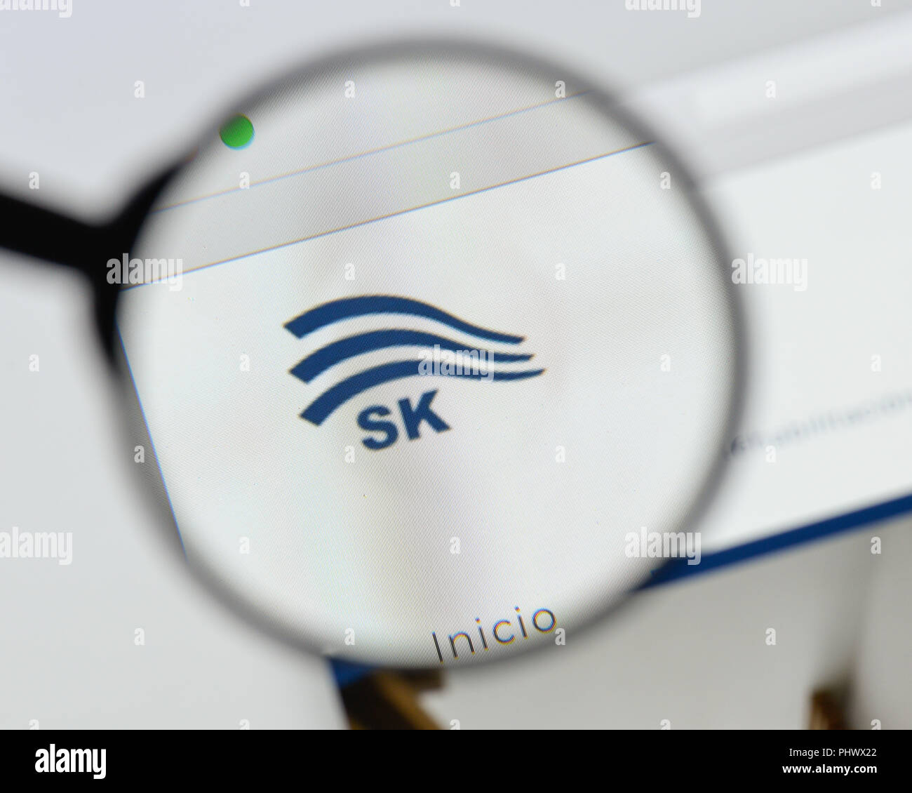 Mailand, Italien - 20 August 2018: SK Servicios Homepage. SK Servicios Logo sichtbar. Stockfoto