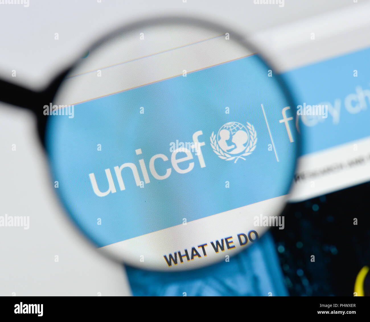 Mailand, Italien - 20 August 2018: UNICEF-Homepage. UNICEF Logo sichtbar. Stockfoto