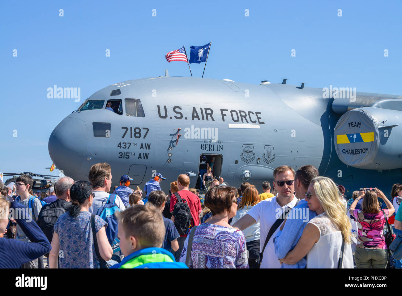 US Air Force, 7187, Boeing C-17A Globemaster III, Freiflaeche, Dekostoffe, ILA 2018, Schönefeld, Brandenburg, Deutschland Stockfoto