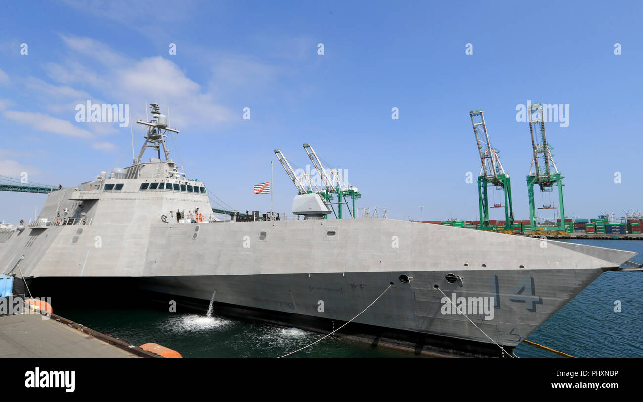 Los Angeles, USA. 2. Sep 2018. Littoral Combat Ship USS Manchester (LCS-14) wird während der Los Angeles Flotte Woche im Hafen von Los Angeles gesehen, die Vereinigten Staaten, Sept. 2, 2018. Credit: Li Ying/Xinhua/Alamy leben Nachrichten Stockfoto