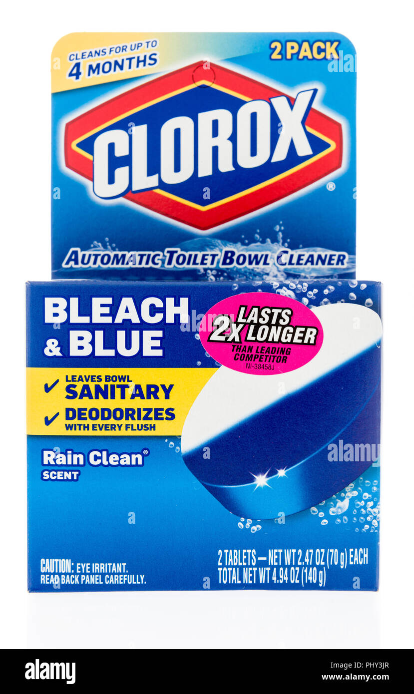 Winneconne, WI - 2. September 2018: ein Paket von Clorox blau plus Bleichen der Toilet Bowl Cleaner auf einem isolierten Hintergrund Stockfoto