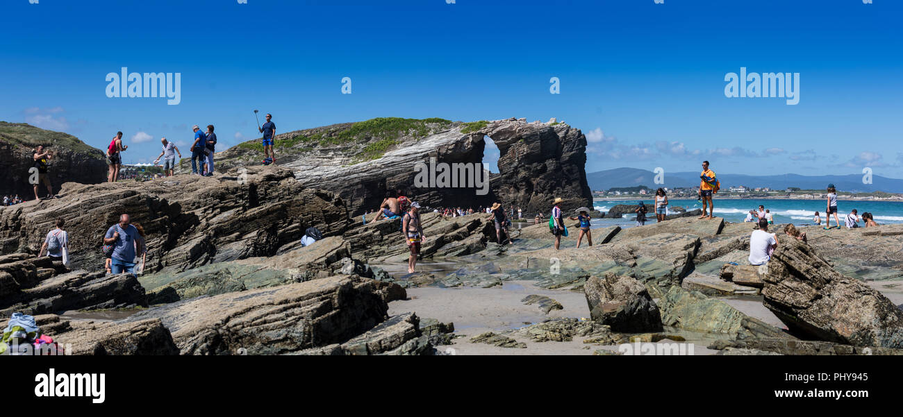 Playa de Catedrales oder am Strand der Kathedralen, Galizien, Spanien. Stockfoto
