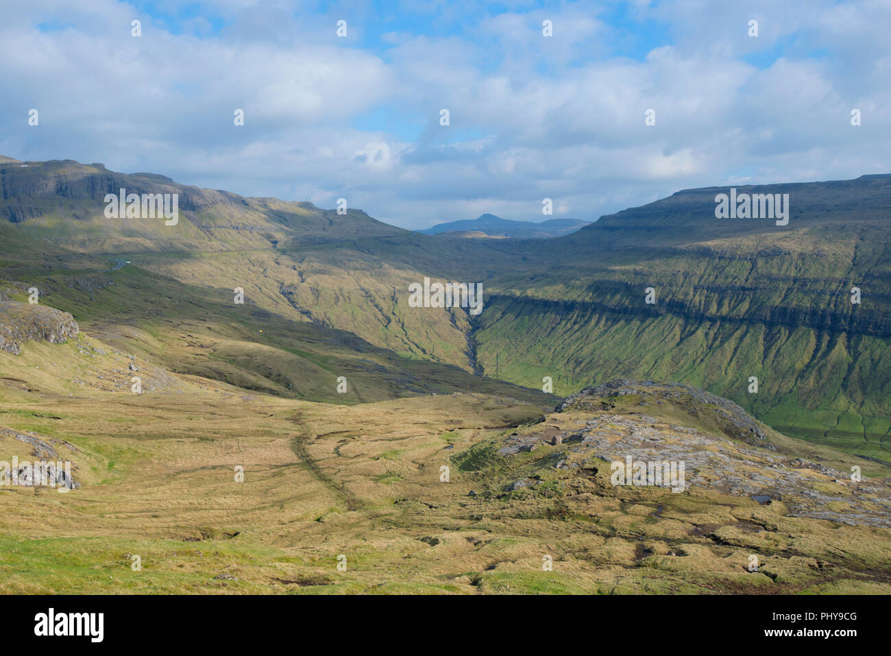 Blick auf die Berge von Streymoy Island, Färöer Inseln Stockfoto