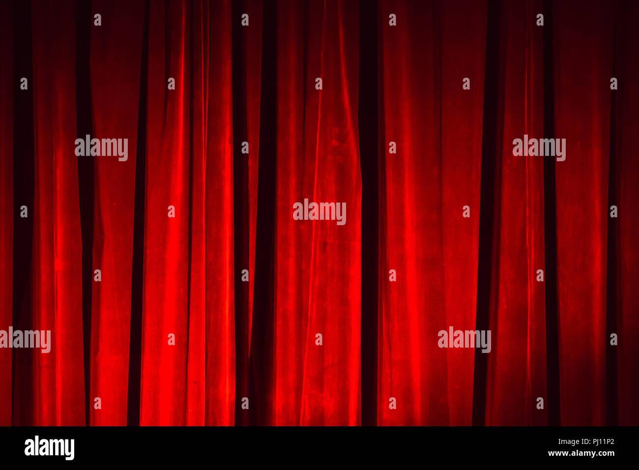 Red vintage Samtvorhang, Hintergrund Foto Textur Stockfoto