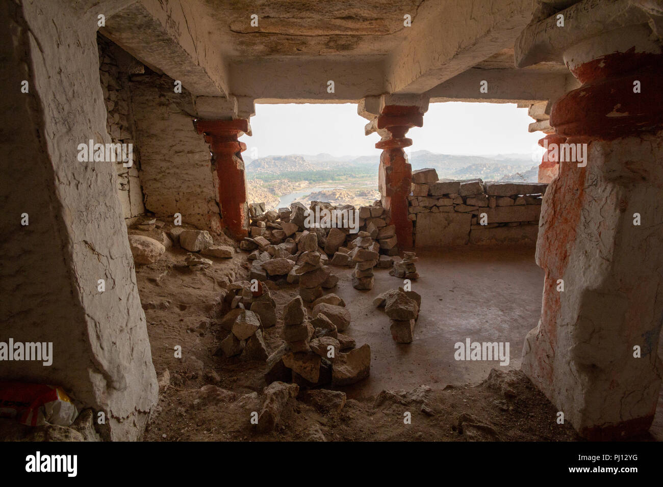 Zerstörten Tempels an Matanga Hill, Hampi. Stockfoto