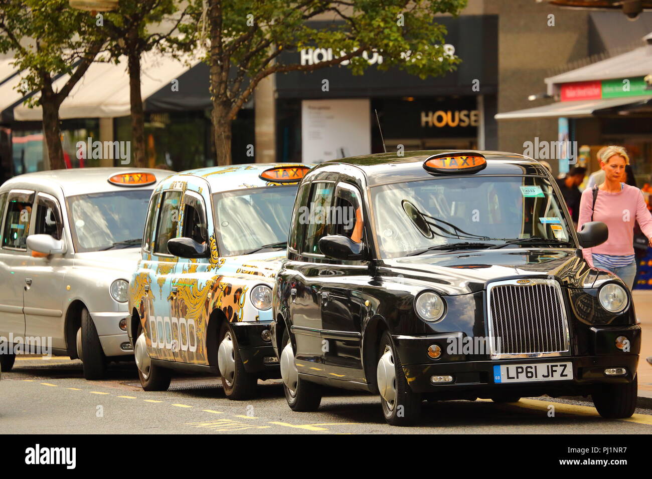 Taxistand in der Oxford Street, London, UK Stockfoto