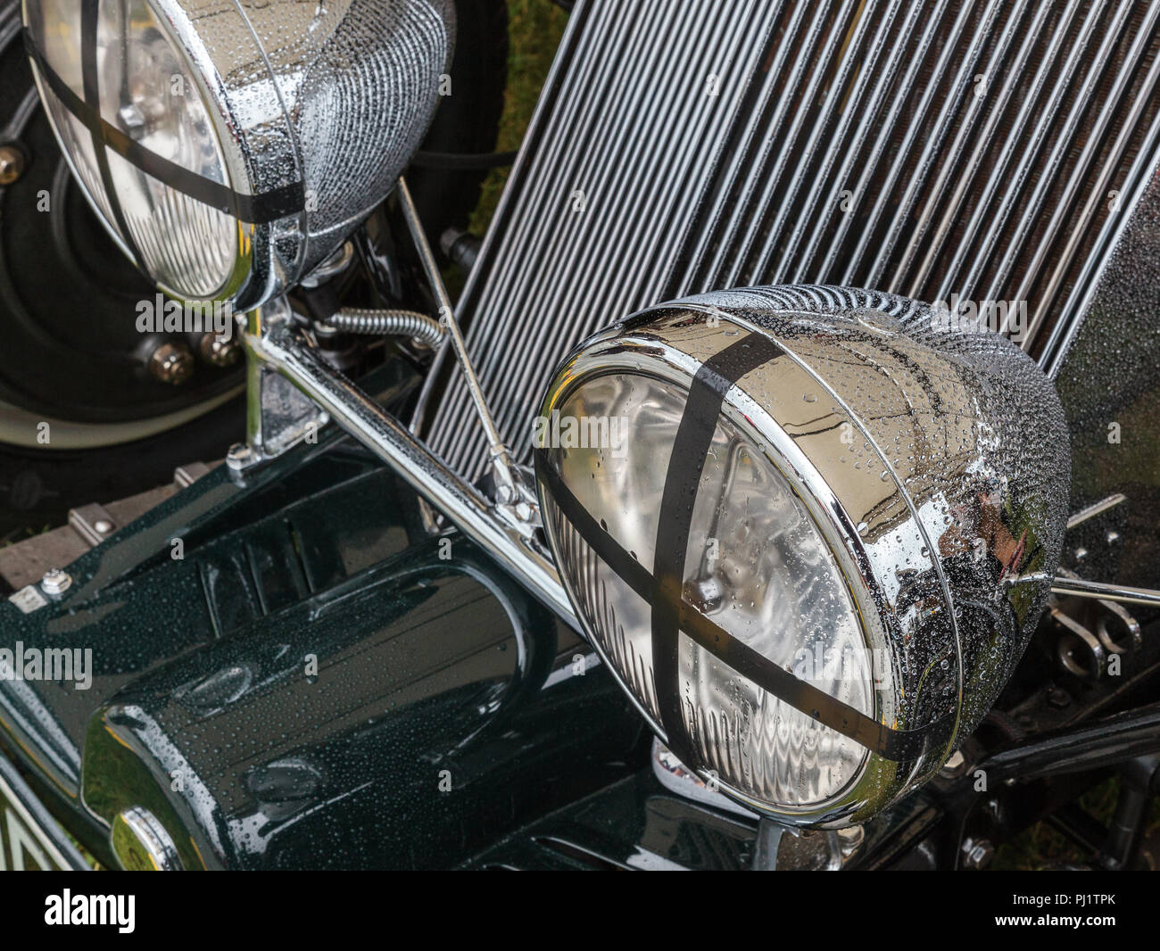 GOODWOOD, WEST SUSSEX/UK - 14. SEPTEMBER: Squire 1500 Markham Roadster Scheinwerfer in Goodwood in Sussex am 14. September 2012 Stockfoto