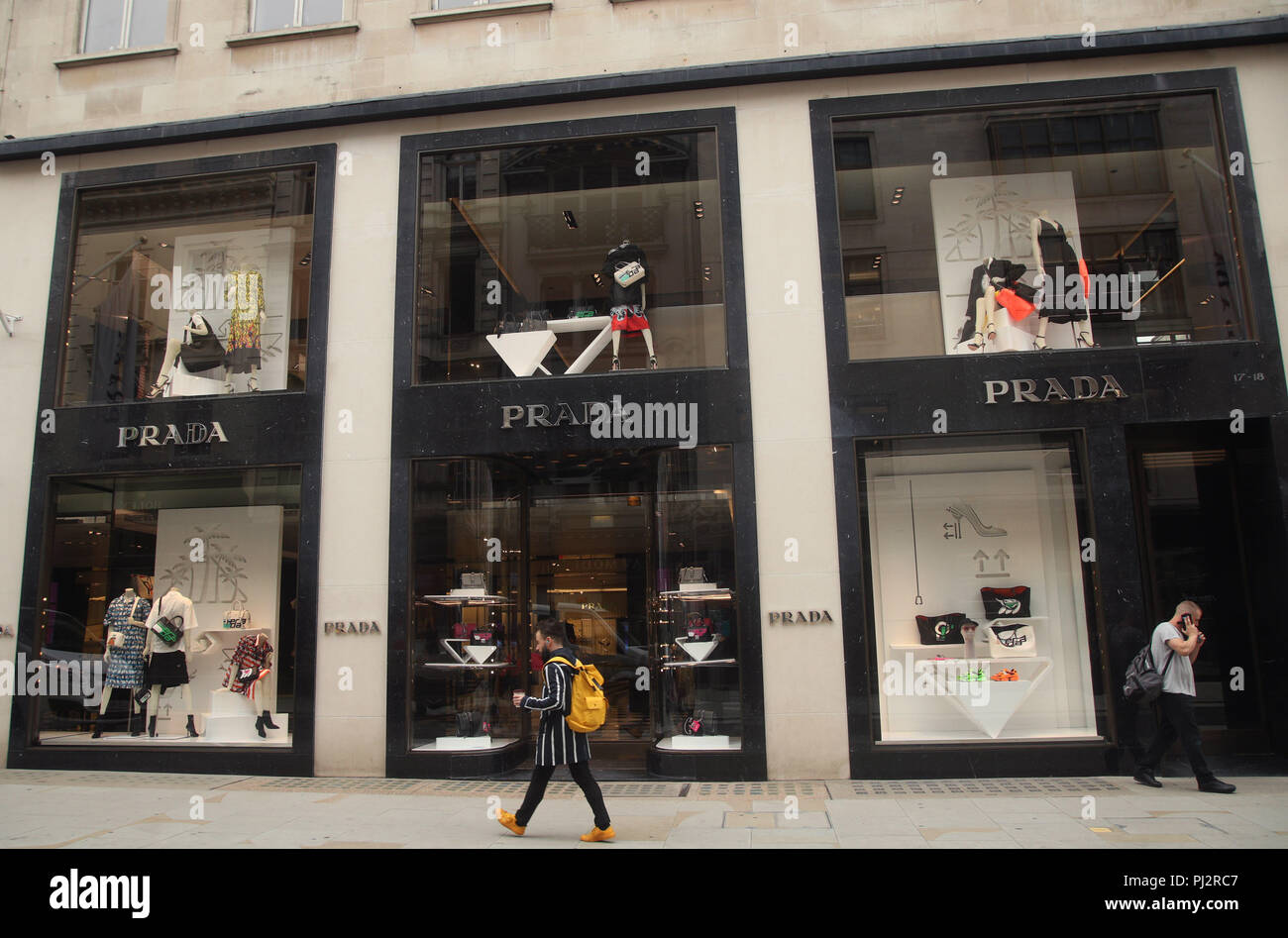Die Prada Store auf New Bond Street, London. PRESS ASSOCIATION Foto. Bild Datum: Mittwoch, August 22, 2018. Photo Credit: Yui Mok/PA-Kabel Stockfoto
