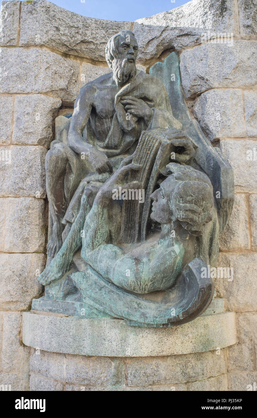 Badajoz, Spanien - Mai 25th, 2018: Der Evangelist Matthäus gehört zu 4 Evangelisten sculptorical Gruppe. Von Bildhauer Juan de Ávalos Stockfoto