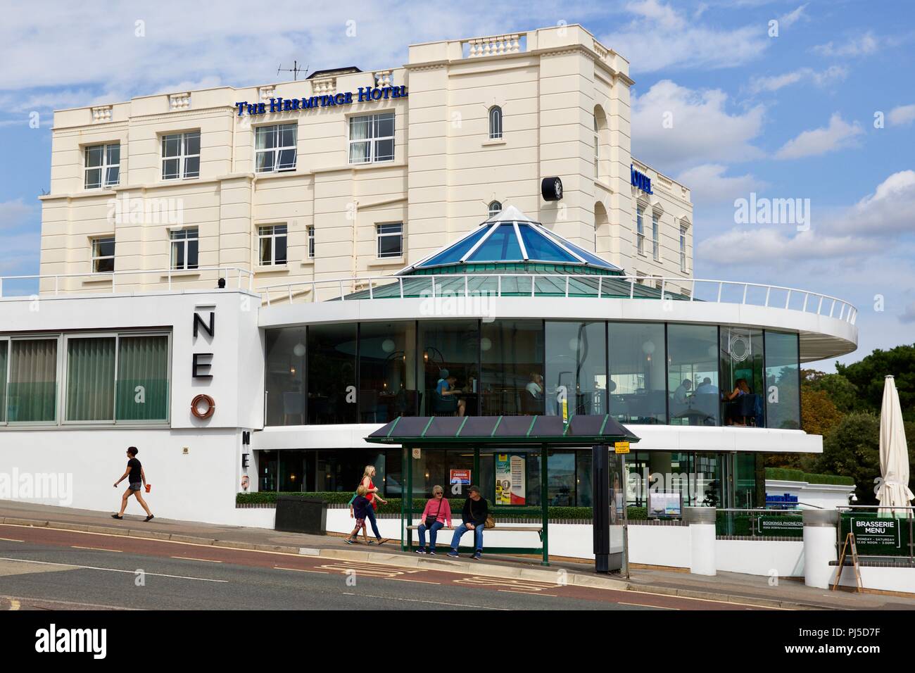 Hermitage Hotel und NEO Restaurant auf Exerter Road, Bournemouth, Großbritannien Stockfoto