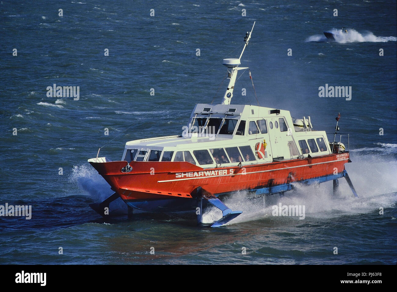 Shearwater 5 Tragflügelboot auf der Route Southampton nach Cowes, England, UK. 1987 Stockfoto