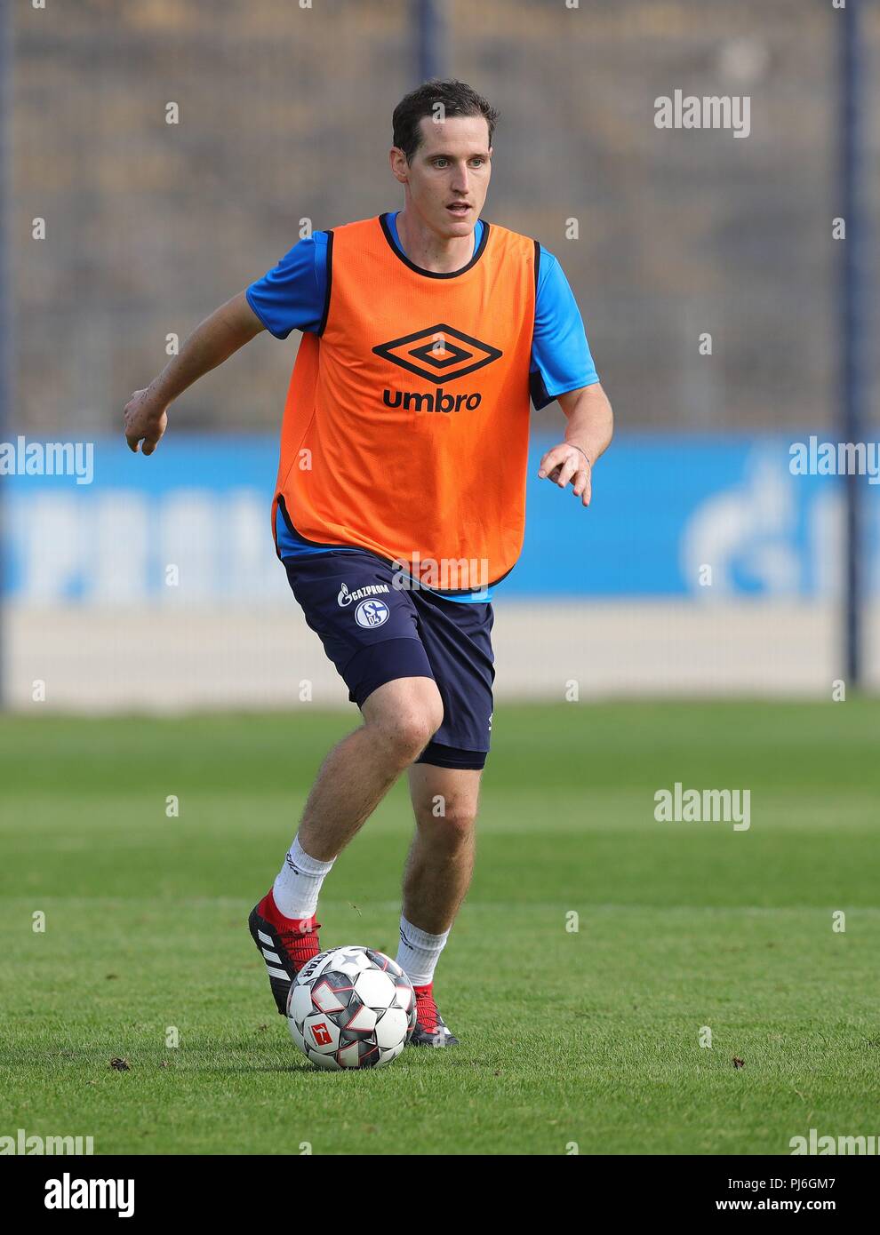 Firo: 05.09.2018, Fußball, 1.Bundesliga, Saison 2018/2019, FC Schalke 04, Ausbildung, Sebastian Rudy, | Verwendung weltweit Stockfoto