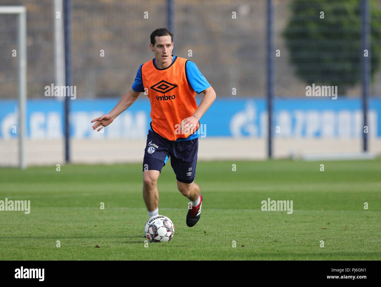 Firo: 05.09.2018, Fußball, 1.Bundesliga, Saison 2018/2019, FC Schalke 04, Ausbildung, Sebastian Rudy, | Verwendung weltweit Stockfoto
