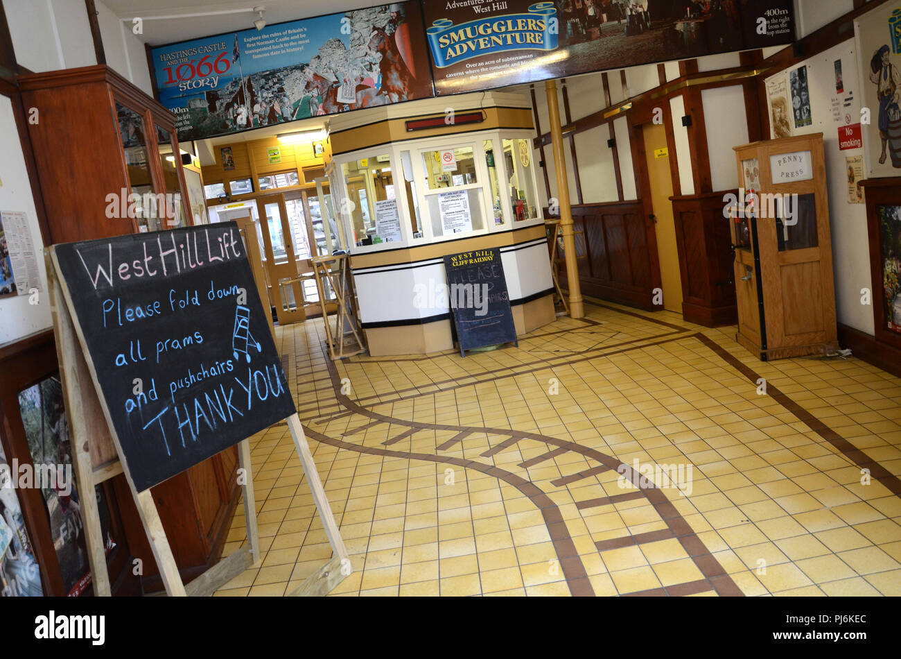 West Hill Lift Standseilbahn, Hastings GROSSBRITANNIEN Stockfoto