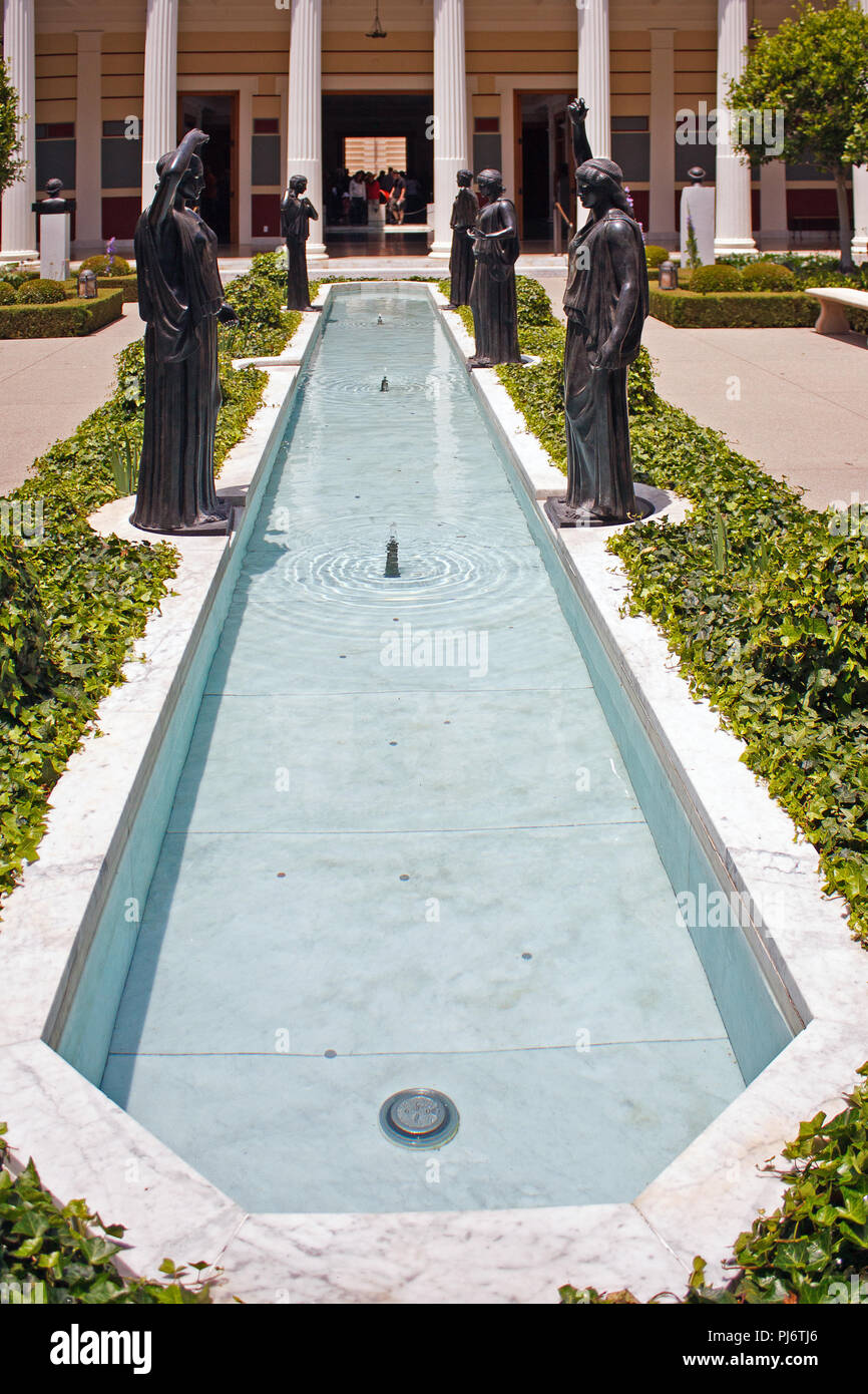 LOS ANGELES, USA - 25. Mai: Der berühmte Getty Villa am 25. Mai 2009 in Los Angeles. Das Design der Getty Villa wurde nach alten Plänen der inspirierten Stockfoto