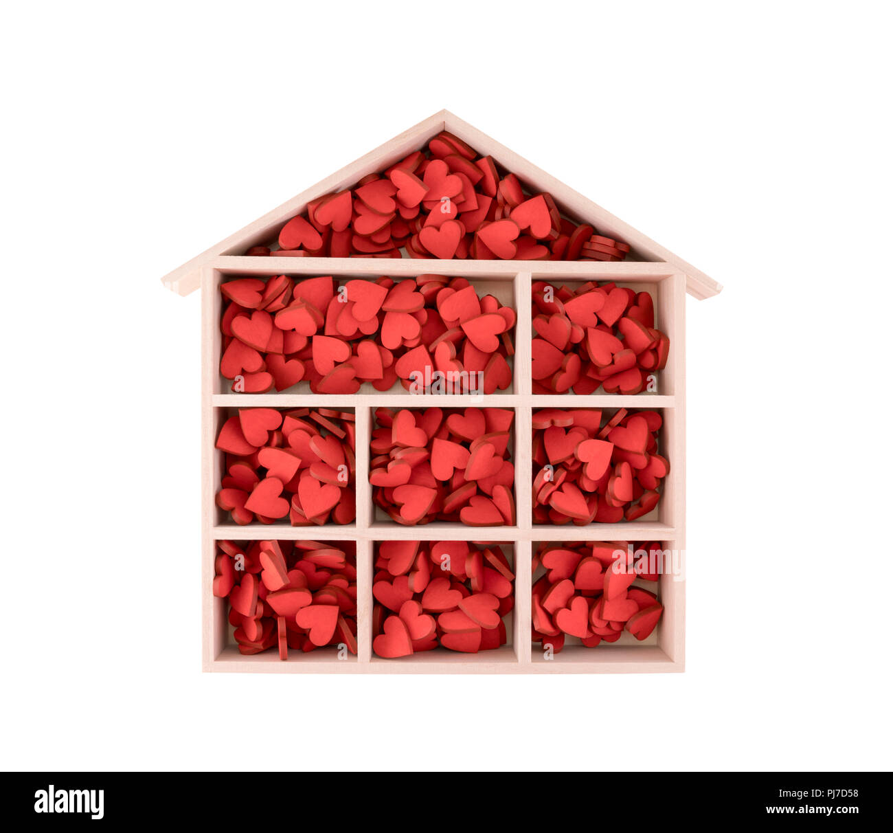 Holz- Haus mit vielen roten Herzen auf weißem Hintergrund Stockfoto