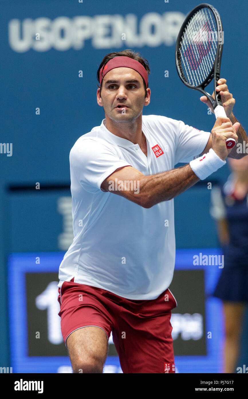 Roger Federer (SUI) konkurrieren auf dem 2018 US Open Tennis. Stockfoto