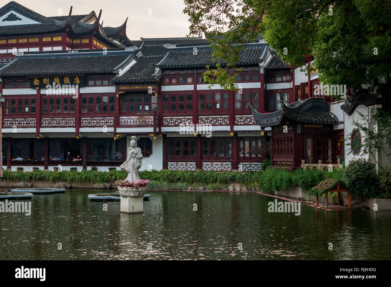 SHANGHAI, China 14. MAI 2018 Die beliebten touristischen Ort der