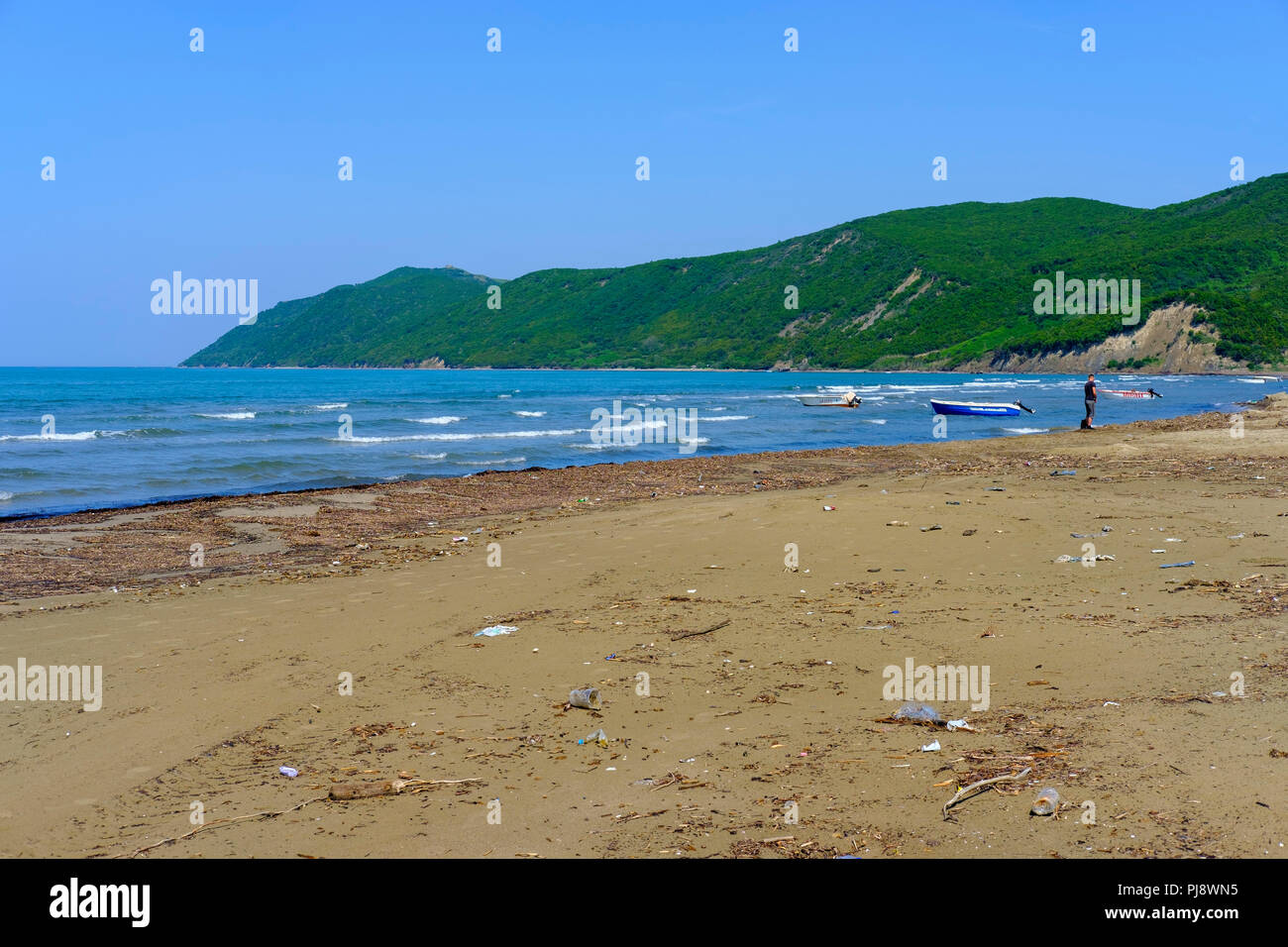 Verschmutzten Strand in Fushë-Dra ç in der Nähe von Durres, Kap Rodon, Kepi i Rodonit, Adria, Durrës, Albanien Stockfoto