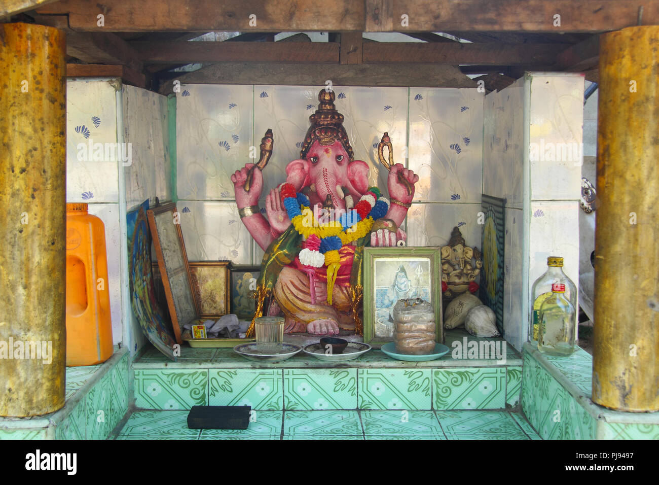 Statuen der hinduistischen Gottheiten in Sri Lanka Stockfoto