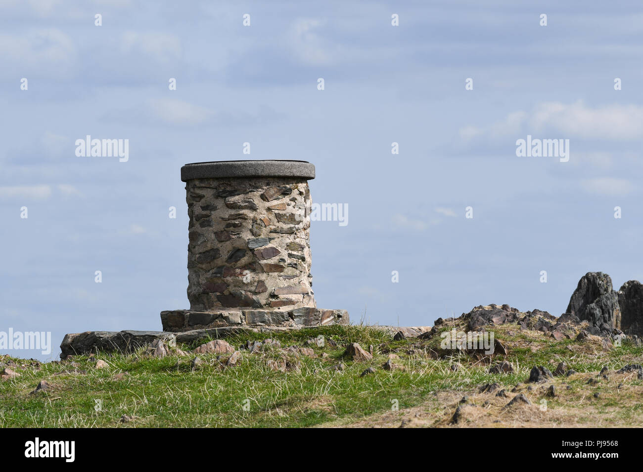 Sockel an der Spitze der Beacon Hill in Leicestershire Stockfoto