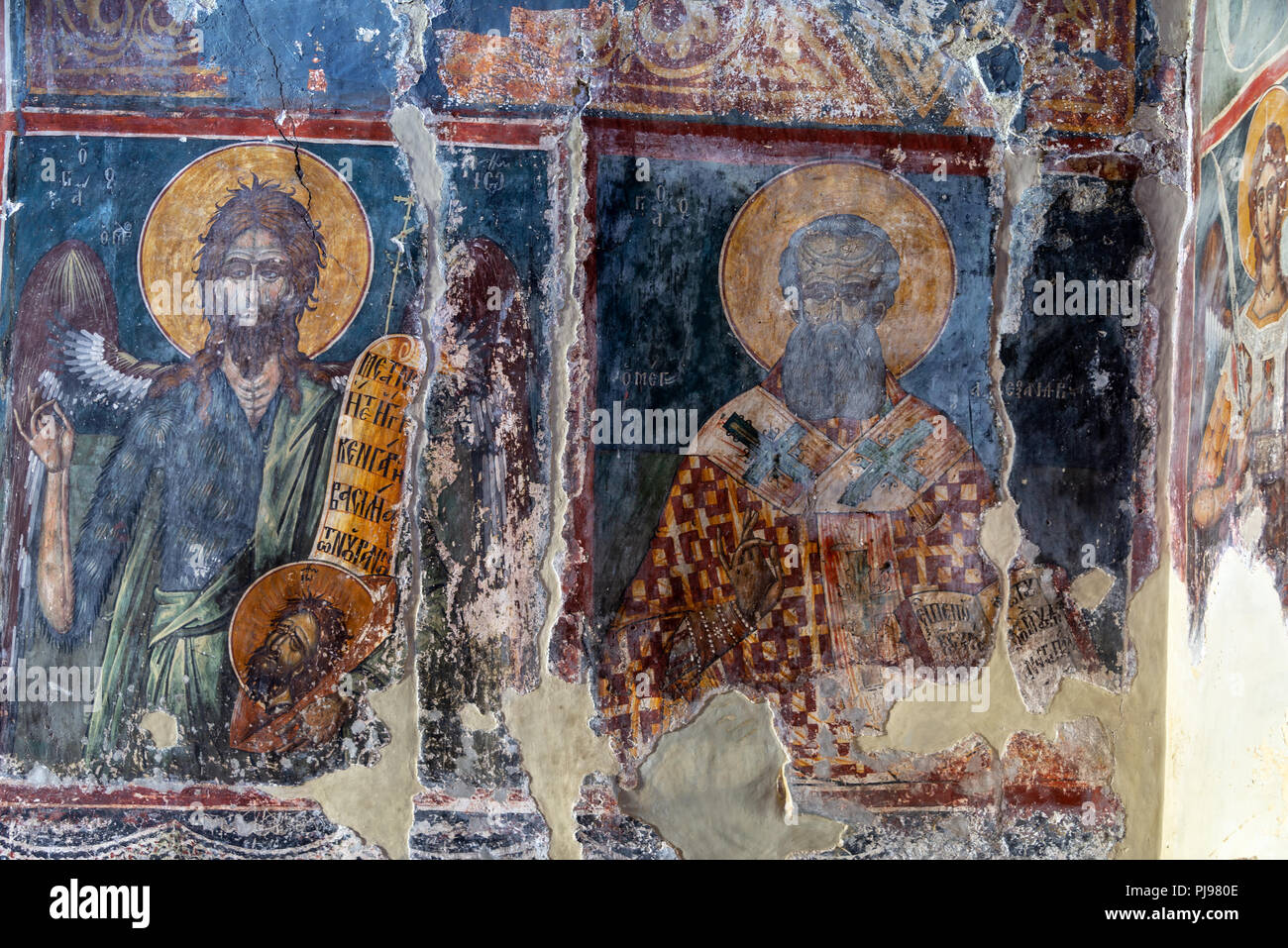 Innenraum der Kirche der Heiligen Maria in Berat, Albanien Stockfoto