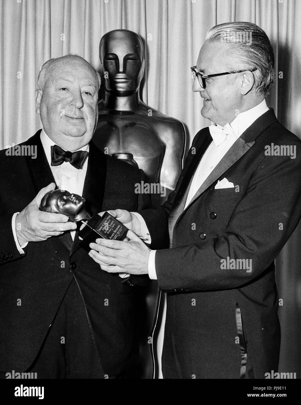 Alfred Hitchcock, Robert Wise, thalberg Award, 1968 Stockfoto