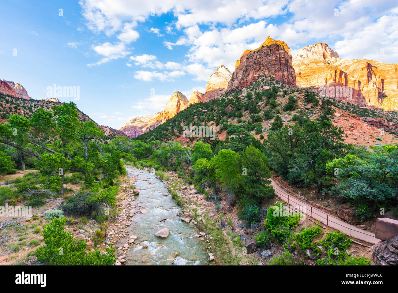 Schöne Zion National Park an einem sonnigen Tag, Utah, USA. Stockfoto