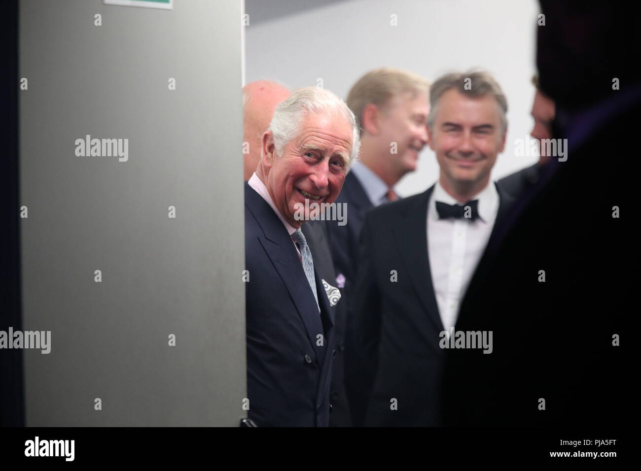 Der Prinz von Wales bei der GQ Männer des Jahres Awards 2018 in Verbindung mit Hugo Boss gehalten in der Tate Modern in London. Stockfoto